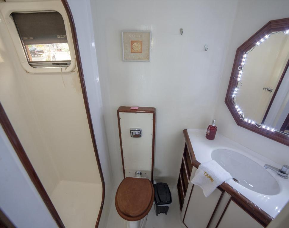  Tapri - Hotel Flutuante