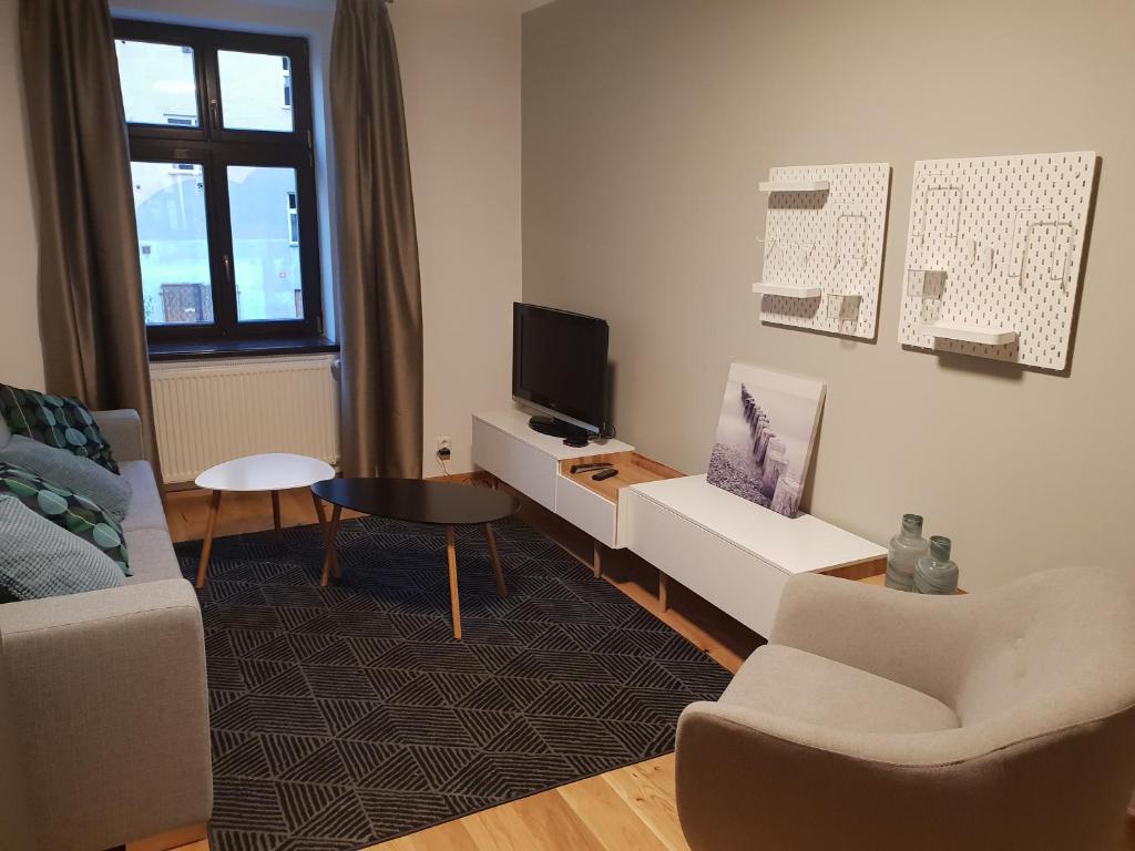 Μια τηλεόραση ή/και κέντρο ψυχαγωγίας στο The Gusto apartmán