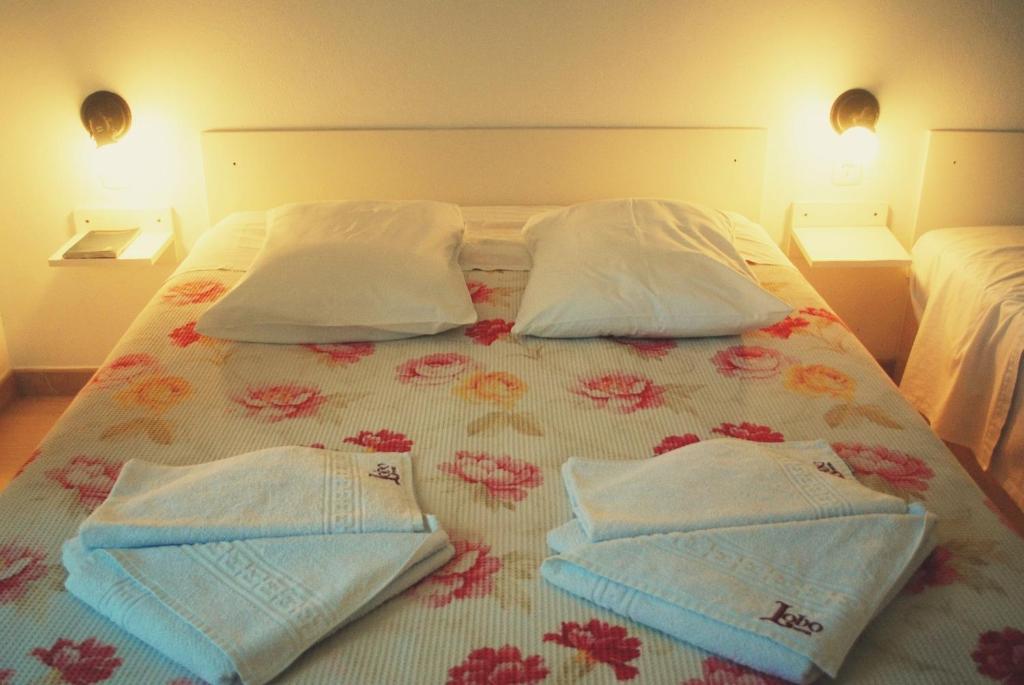  Lobo Hotel