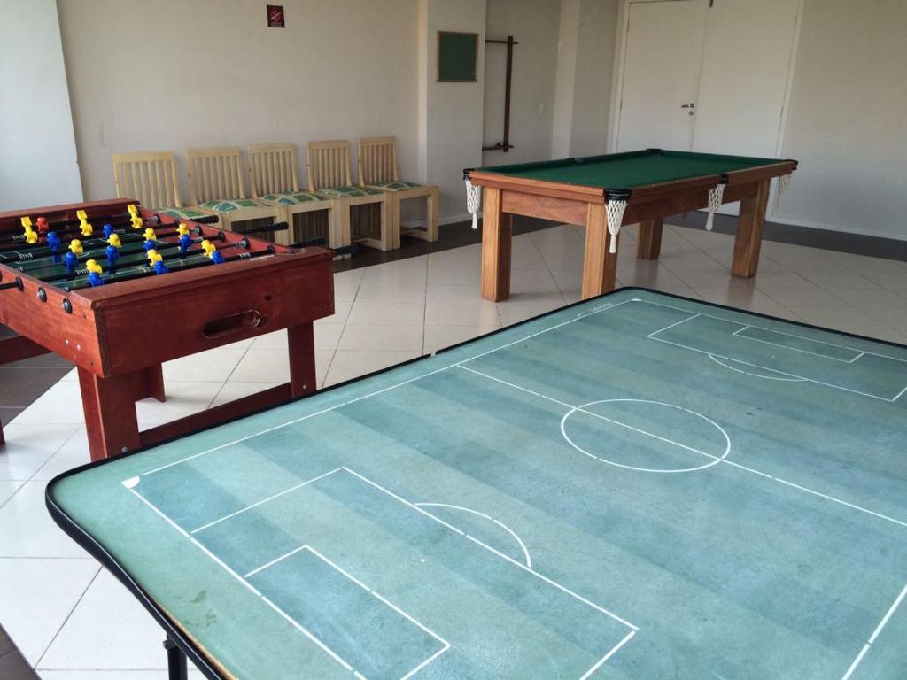  Apto completo com piscinas a 50 m do Mar