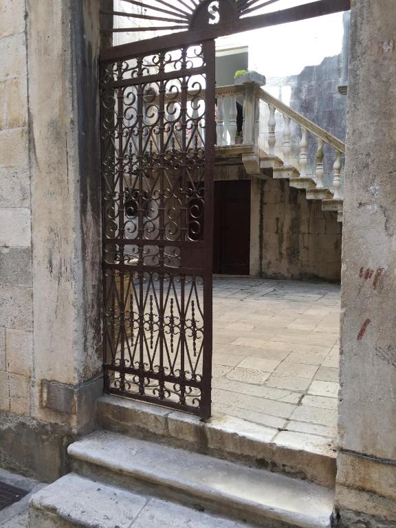 Foto Korčulas asuva majutusasutuse Španić palace galeriist