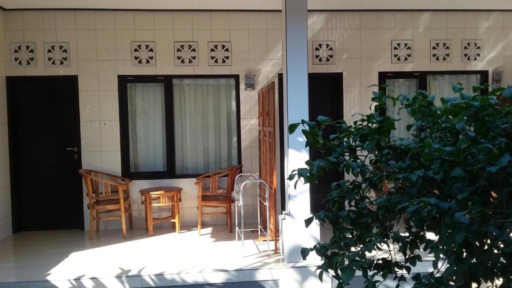 Erwin's Guest Room - 16