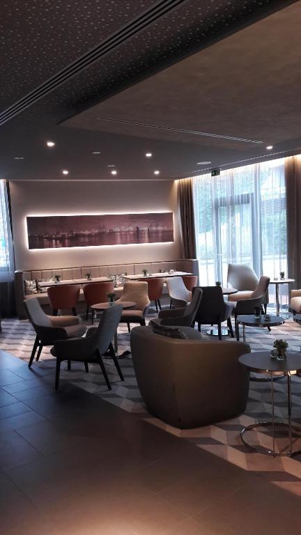 Posezení v ubytování Hotel Panorama Hamburg-Harburg