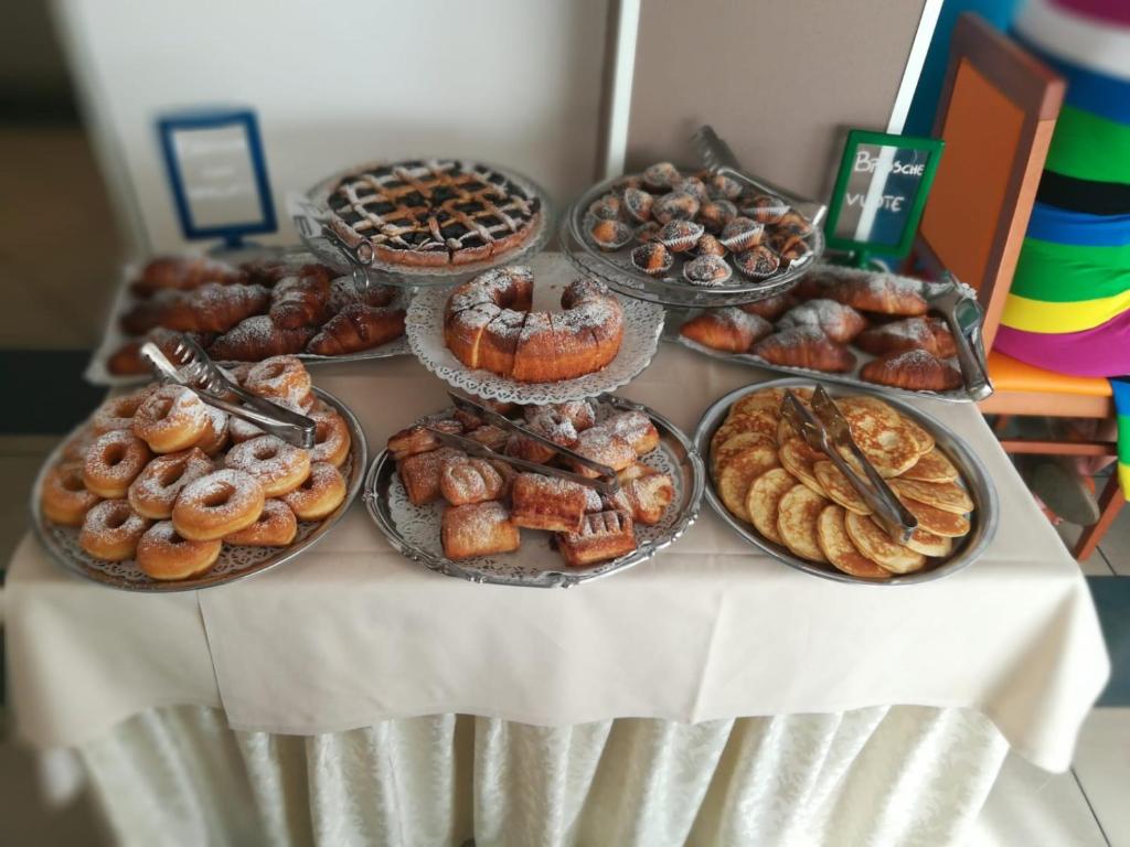 Jídlo v hotelu nebo okolí