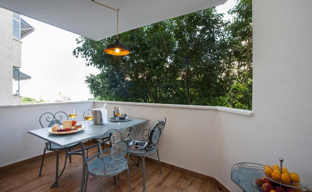 Balkón alebo terasa v ubytovaní Modern apartment near beach Split