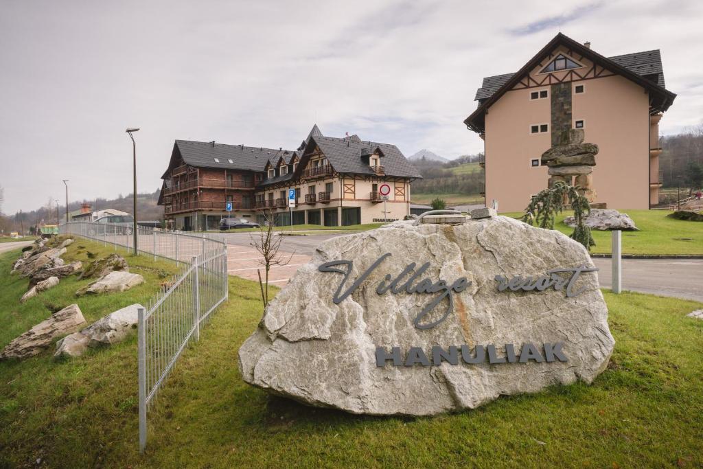 Budova, kde se aparthotel nachází