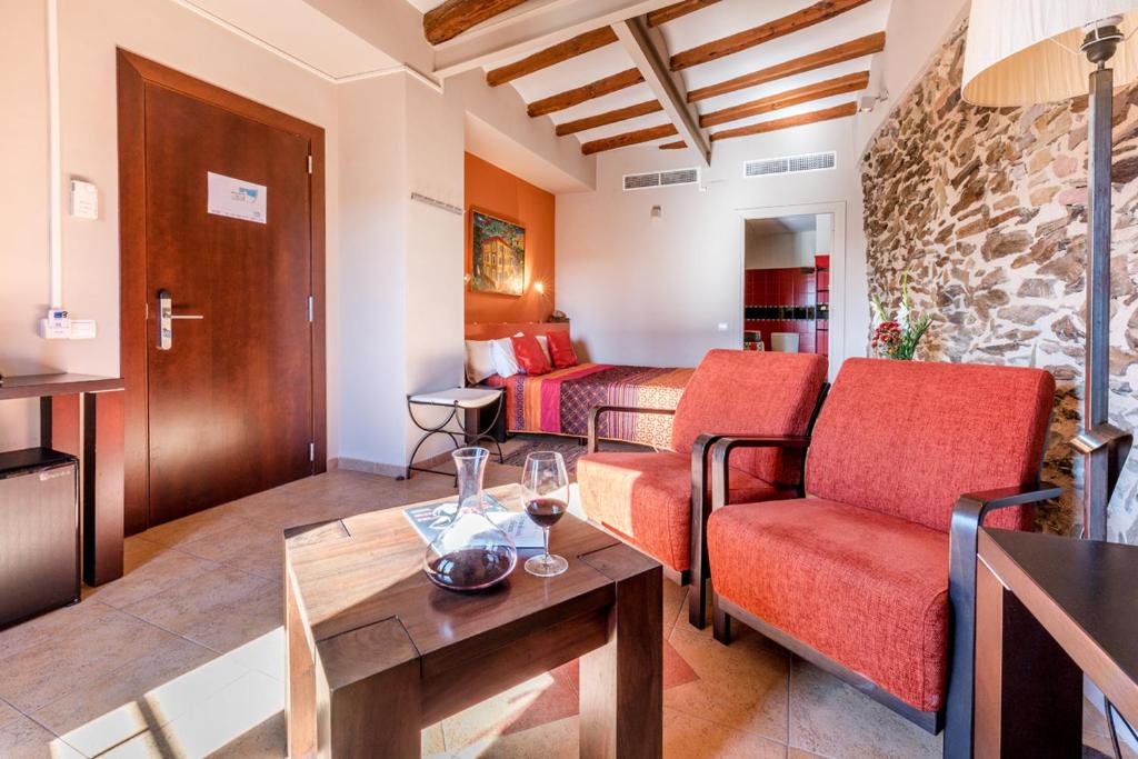 Posezení v ubytování Hotel Cal Llop