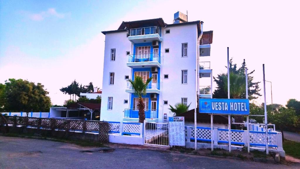 Vesta Hotel