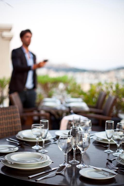 Crystal City Hotel - Resim 29