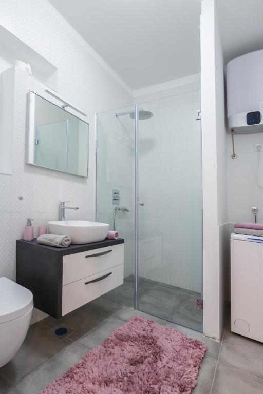 Vana & Tea Luxury Studio Apartment - 11