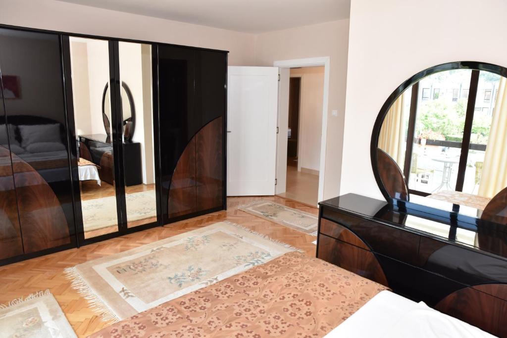 Postel nebo postele na pokoji v ubytování Guest House Evropa