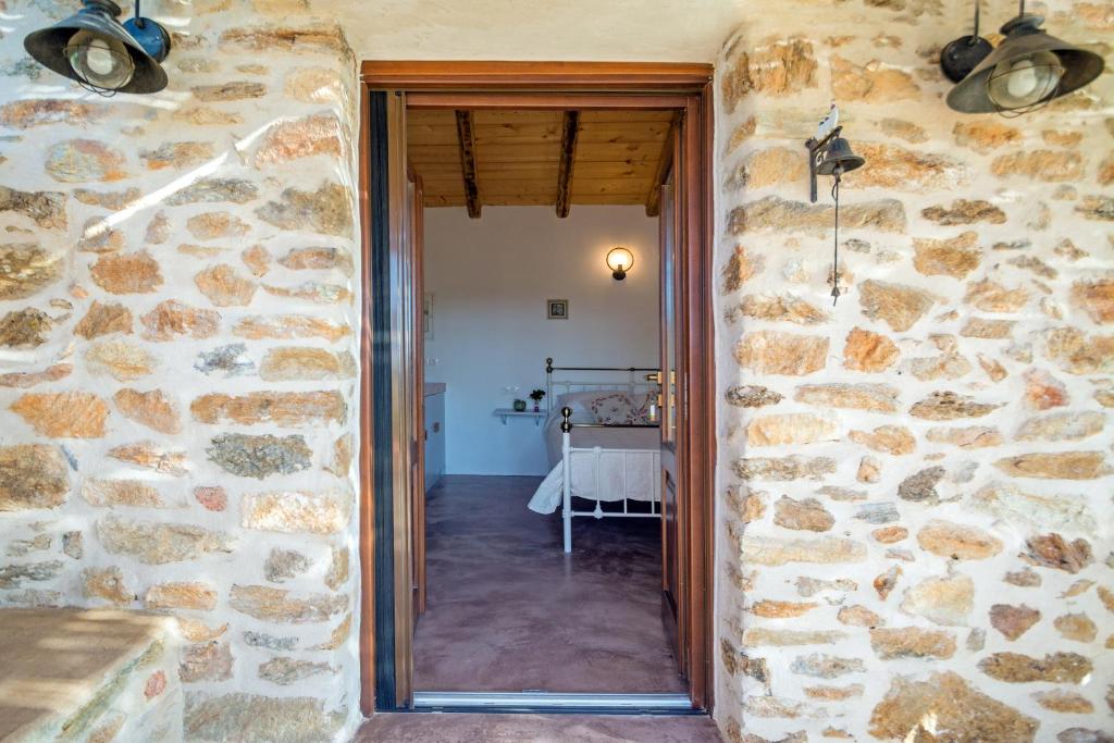 Fotografie z fotogalerie ubytování The Stone House v destinaci Potamós