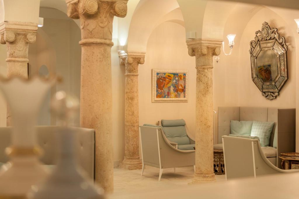 Posezení v ubytování Dar El Jeld Hotel and Spa