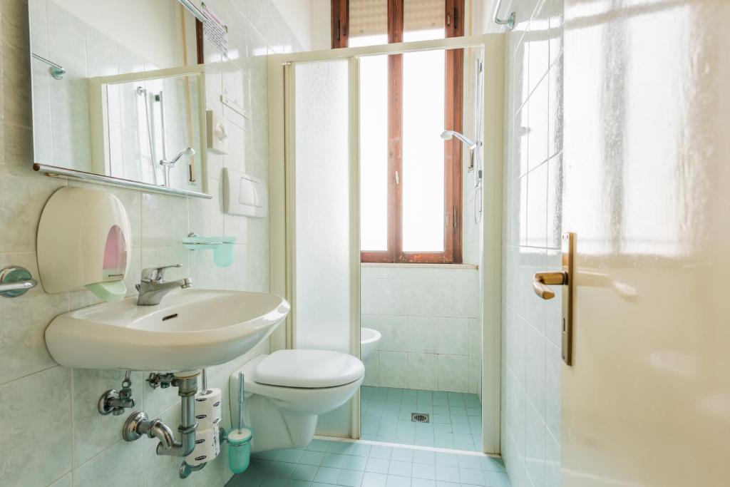 Koupelna v ubytování Hotel Stefania