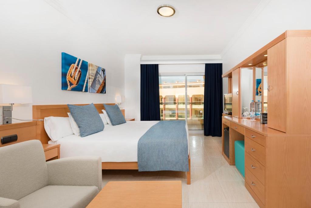 Cama o camas de una habitación en Ukino Palmeiras Village - 24h All Inclusive