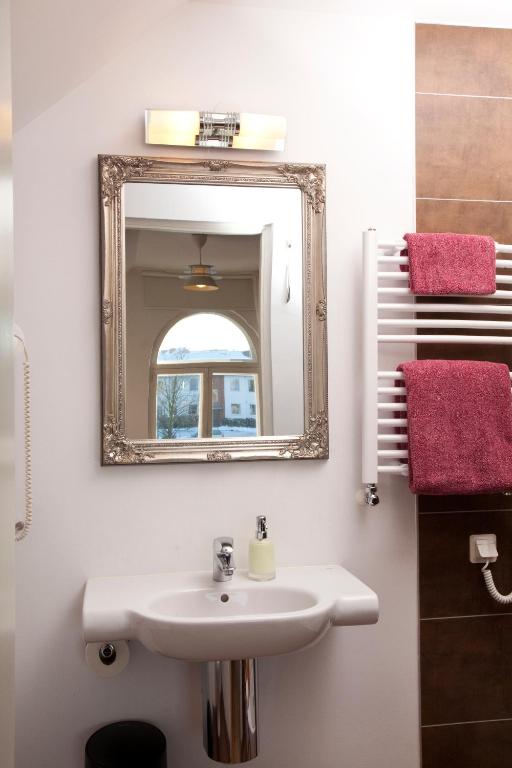 Koupelna v ubytování Annas Hotell