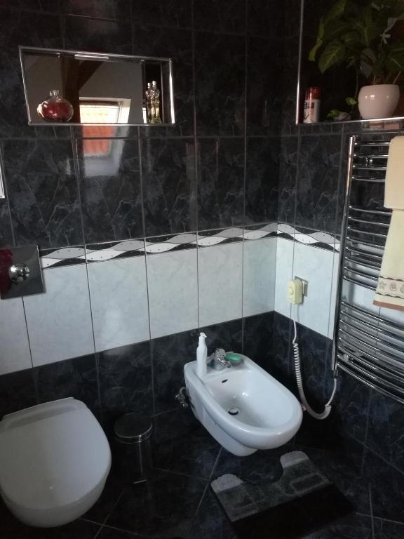 Koupelna v ubytování Homestay Svatá