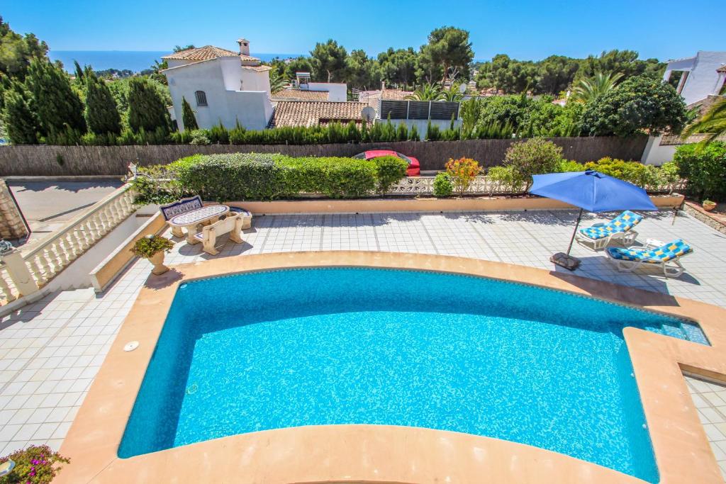 Bazén v ubytování La Perla - sea view villa with private pool in Moraira nebo v jeho okolí