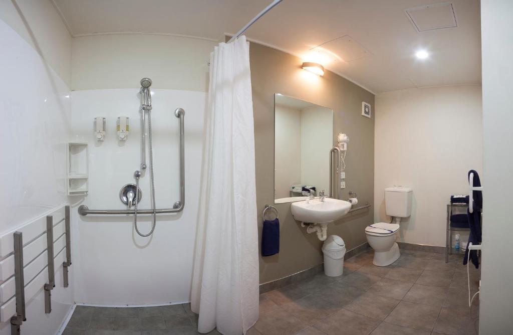 Landmark Manor - Resim 24