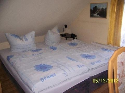 Postel nebo postele na pokoji v ubytování Pension Strohbach