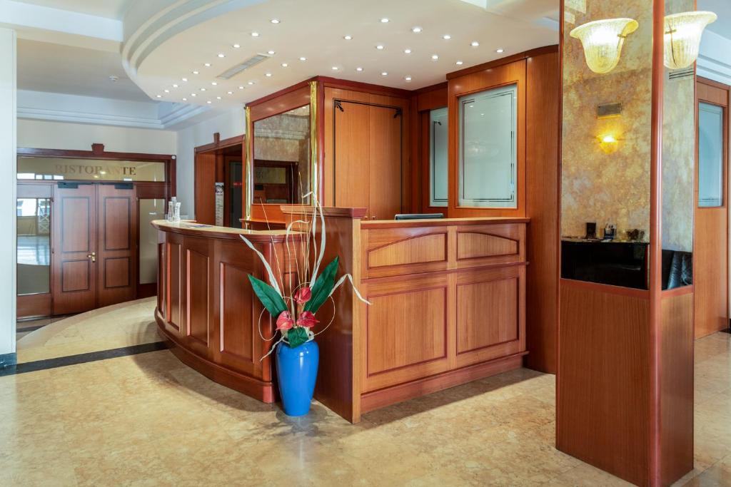 Vstupní hala nebo recepce v ubytování Hotel Nettunia