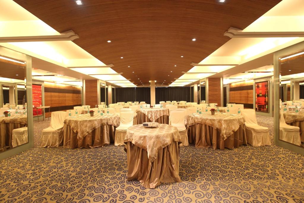Restaurace v ubytování Mirage Hotel, Mumbai International Airport