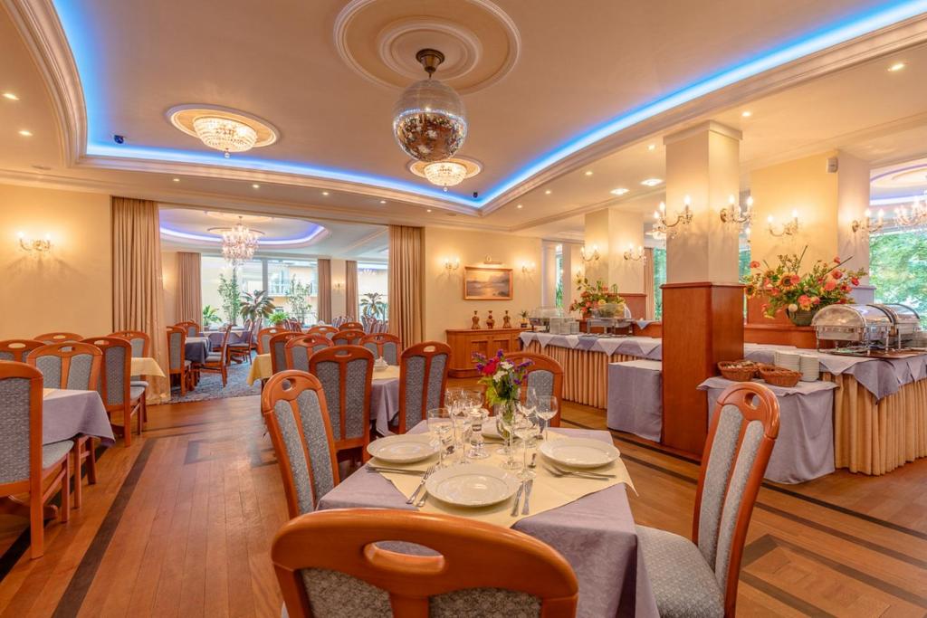 Restaurace v ubytování Hotel Polaris