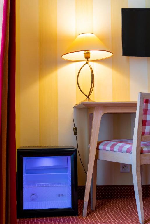 Hotel Delambre - Resim 18