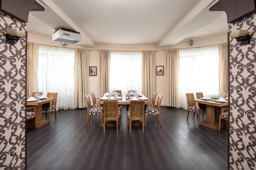 Fotografie z fotogalerie ubytování Hotel Rozmarin v destinaci Predeal