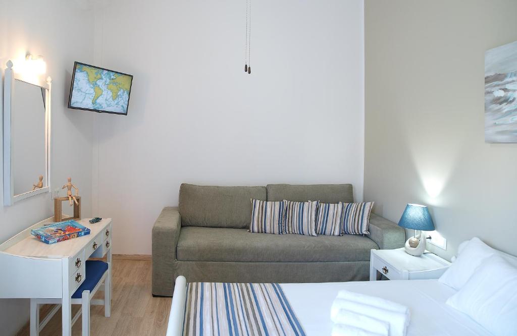 Zdjęcie z galerii obiektu Almiris Seaside Apartments w mieście Almirida