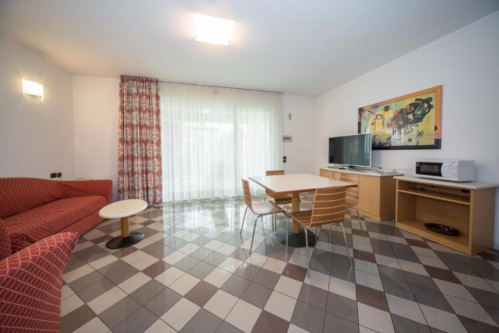 TV a/nebo společenská místnost v ubytování Piazzi House