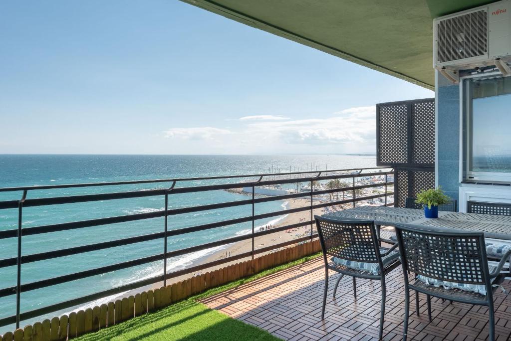 Apartamento Mediterraneo View, Marbella, Spain - Booking.com
