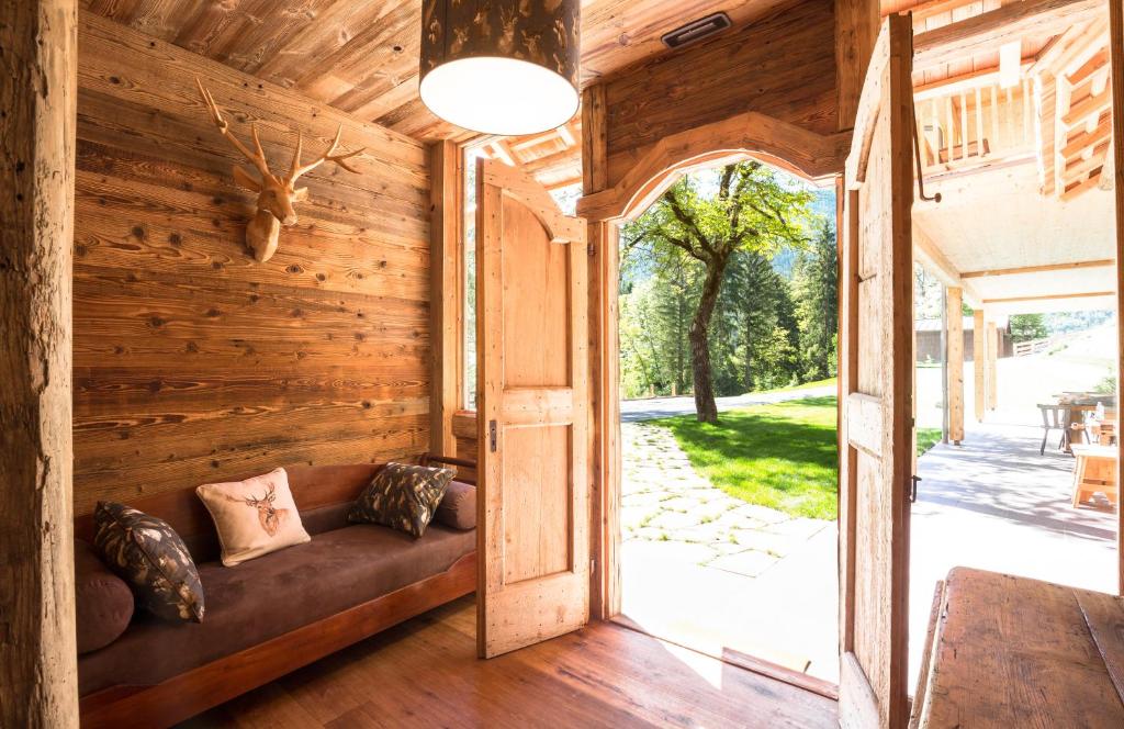 Posezení v ubytování LMC Guesthouse