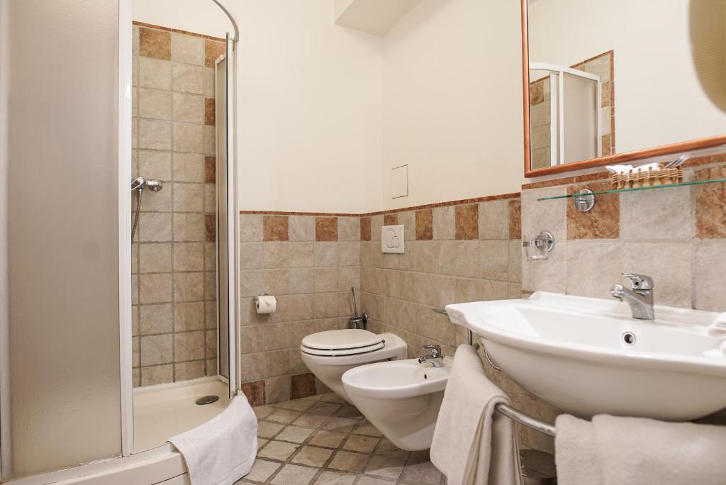 Koupelna v ubytování Hotel Tivoli Prague