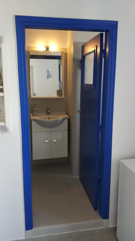 Flisvos Apartments - 17