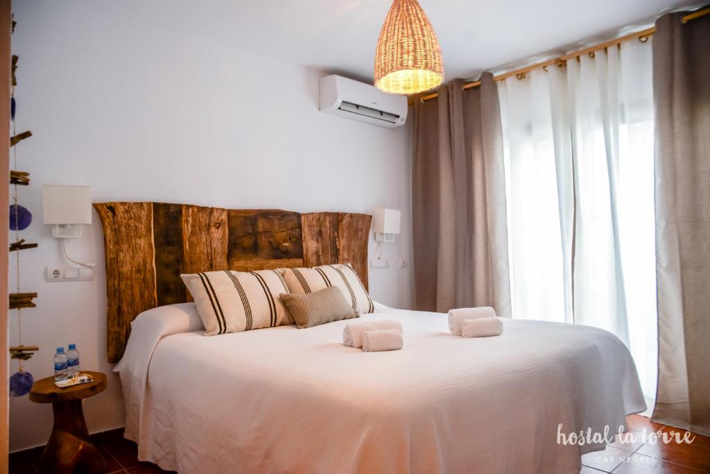Hostal La Torre Ibiza Cap Negret, San Antonio – Precios ...