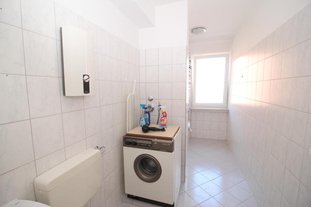 Kaiser Apartments - Appartamento A Due Camere Con Balcone