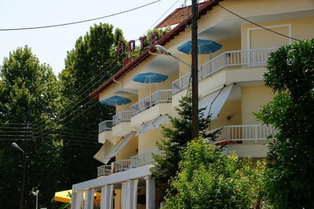 Budova, v ktorej sa hotel nachádza