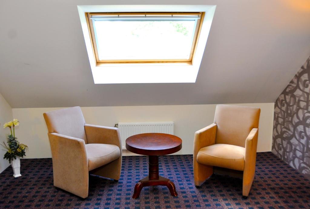 Posezení v ubytování Hotel Prins van Oranje