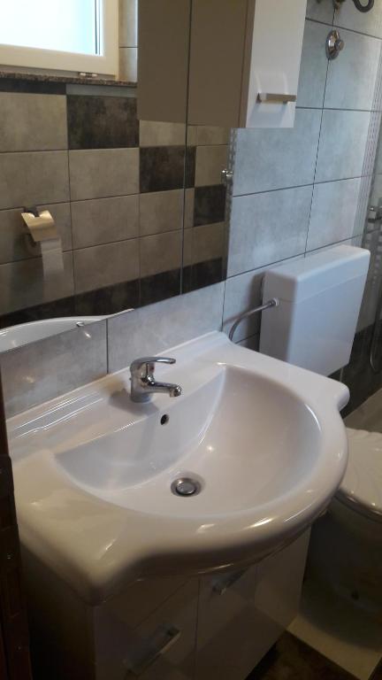 Kúpeľňa v ubytovaní Apartment Matej