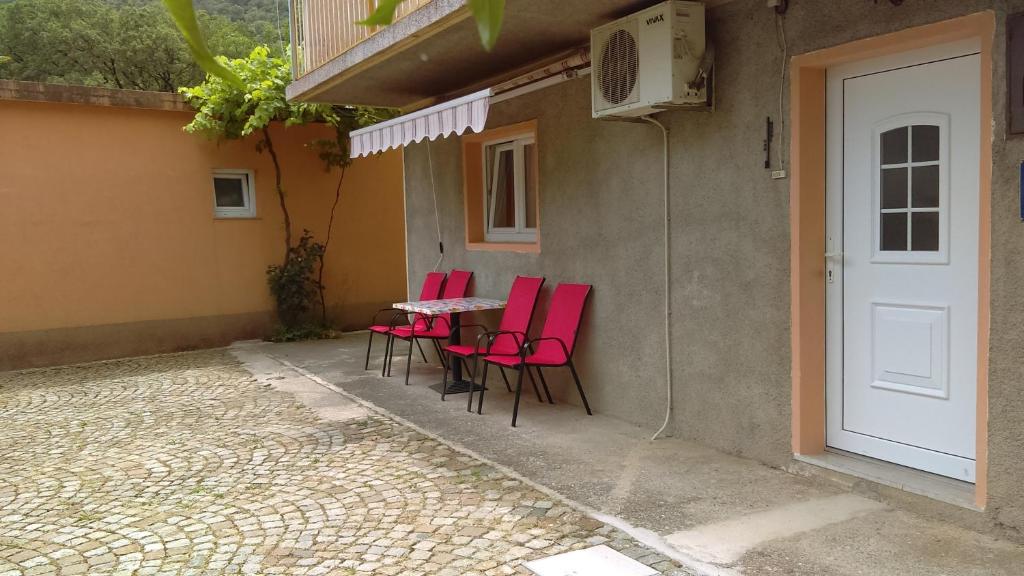 Patio nebo venkovní prostory v ubytování Jovich Apartments 1