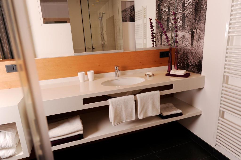 Ein Badezimmer in der Unterkunft Spreewald Thermenhotel - Spreewald Therme GmbH