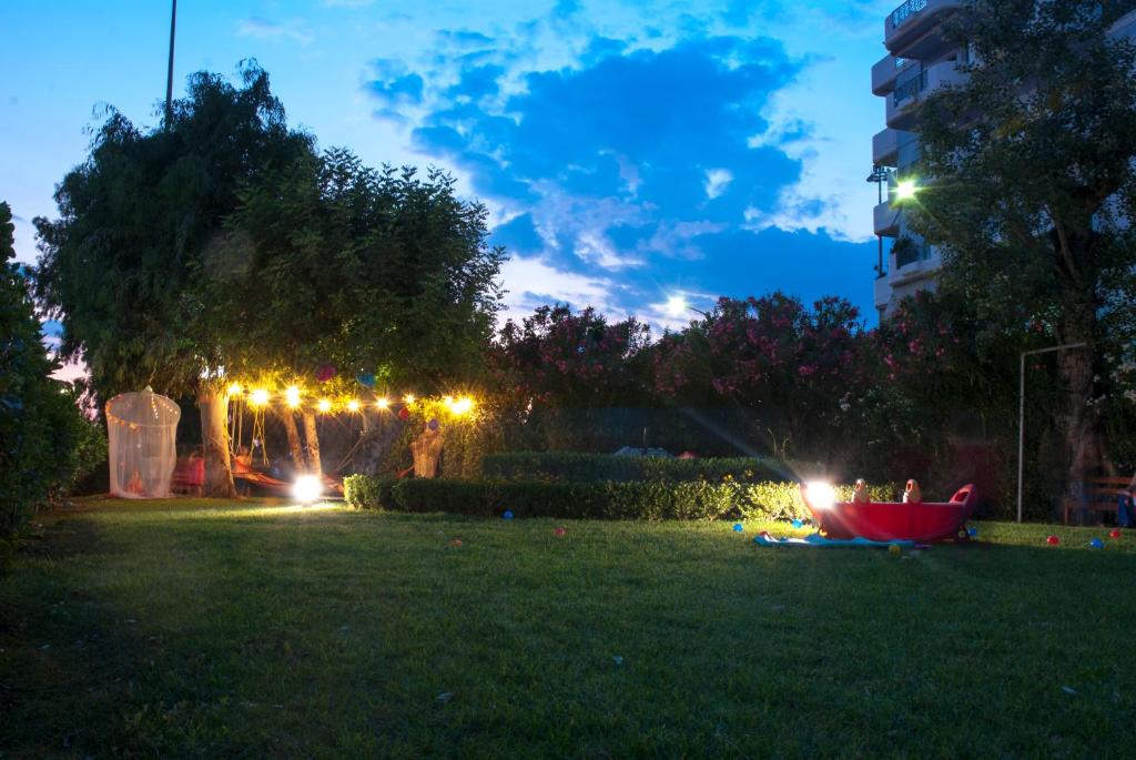 Zahrada ubytování Delfini Hotel
