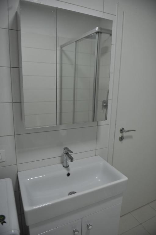 Cassiopeia Apartament - Image 3