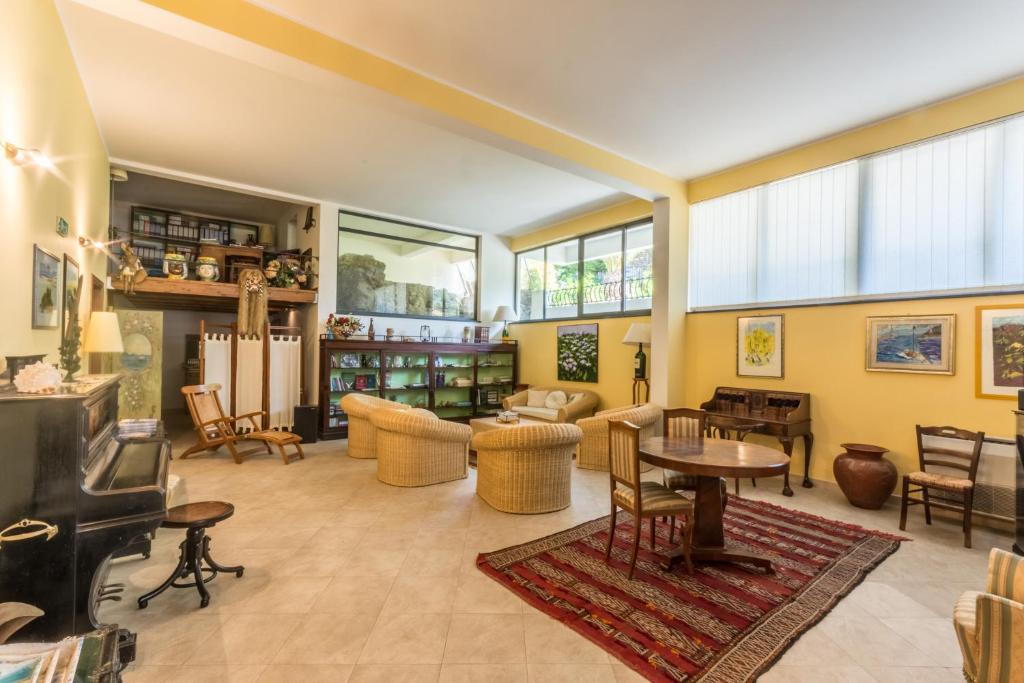 Posezení v ubytování Residence Hotel Baia Portinenti