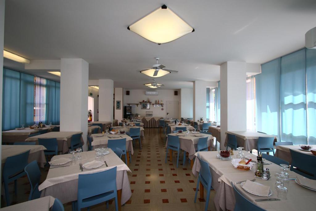 Restaurace v ubytování Hotel Tre Assi