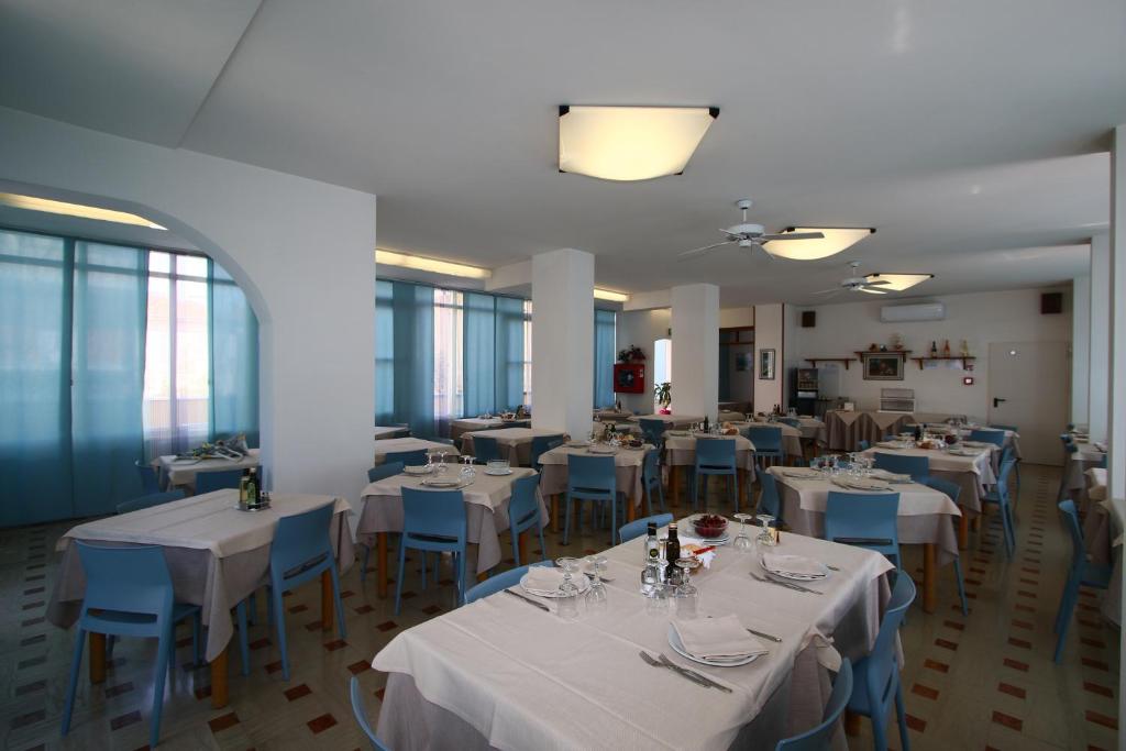 Restaurace v ubytování Hotel Tre Assi