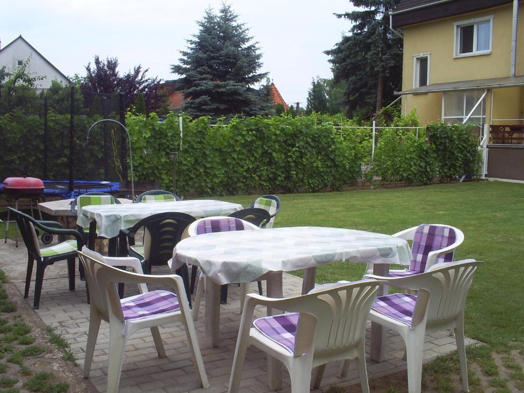 Zahrada ubytování Harmatcsepp Apartmanház