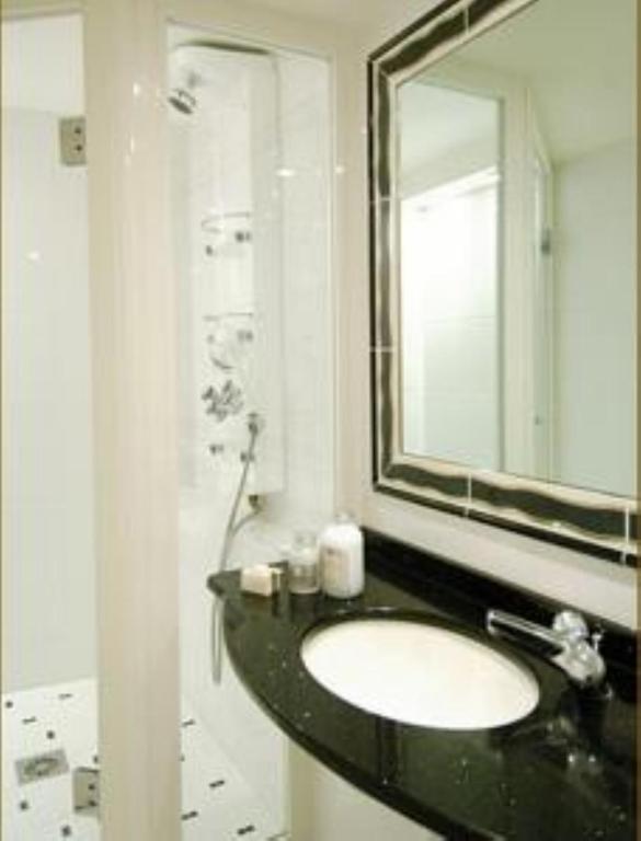 Hôtel Gaillon Opera - Resim 35