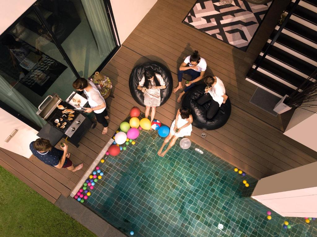 Bazén v ubytování Itz Time Hua Hin Pool Villa nebo v jeho okolí